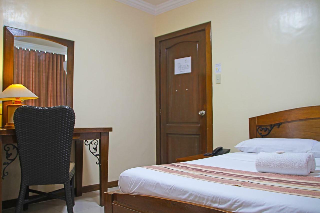 World View Pension House Dumaguete City ภายนอก รูปภาพ
