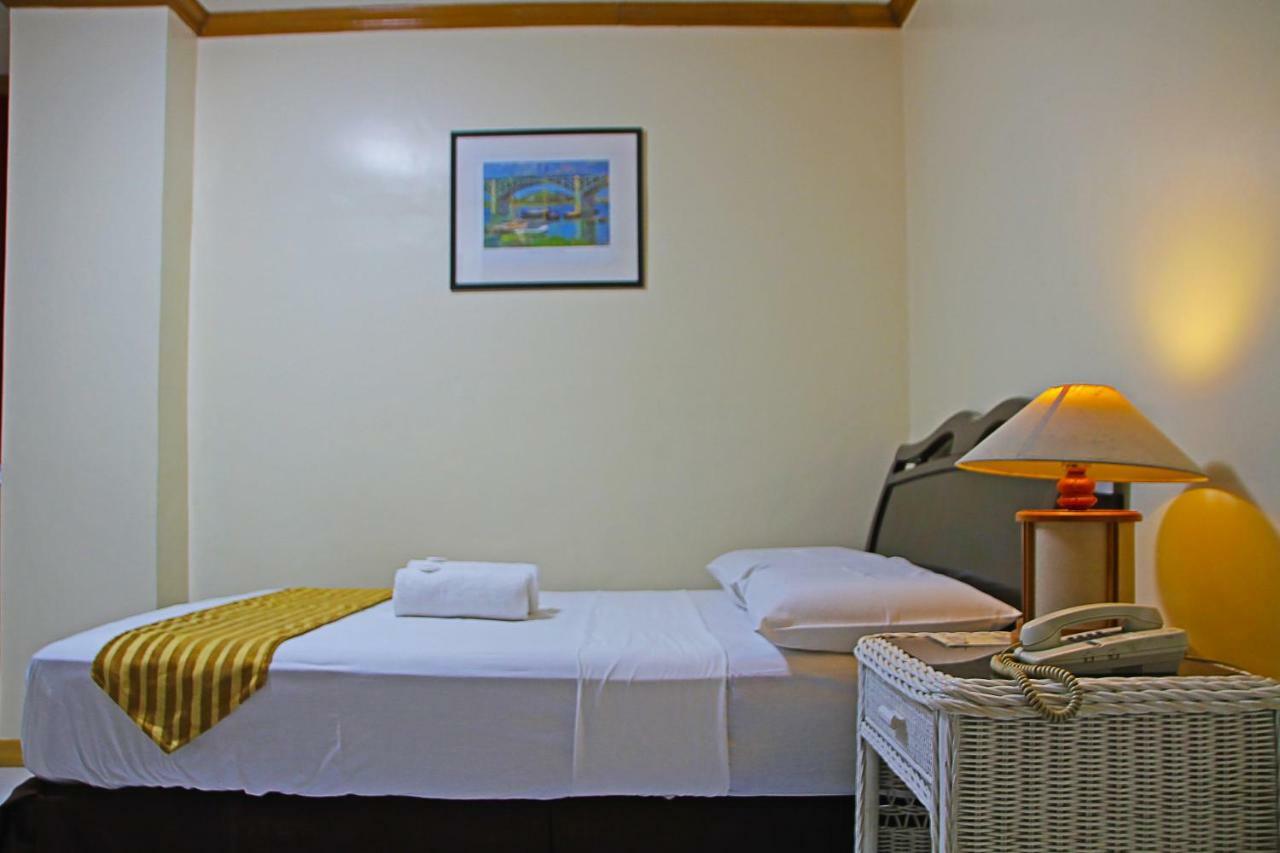 World View Pension House Dumaguete City ภายนอก รูปภาพ